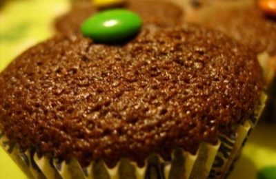 cikolata-damlacikli-muffinler-tarifi