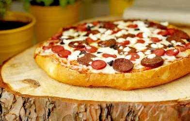 Ekmek Pizzası Tarifi