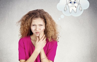 Diş ağrısına ne iyi gelir Evde diş ağrısı nasıl geçer