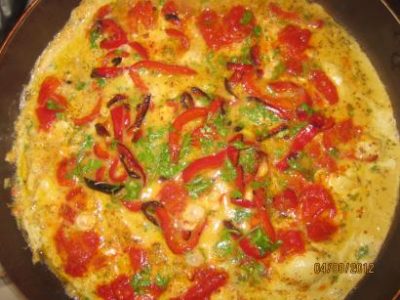 domatesli-biberli-omlet-tarifi