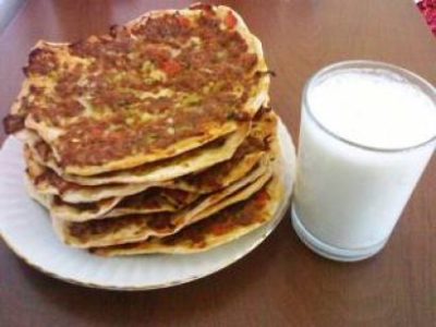 ev-usulu-lahmacun-tarifi