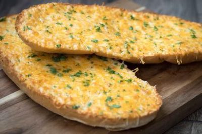 krem-peynirli-ekmek-dilimleri-tarifi
