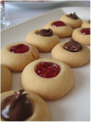 marmelatli-ve-nutellali-kurabiye-tarifi