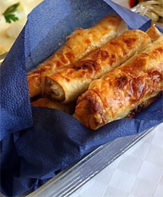 patlicanli-borek-pratik-borek-tarifi