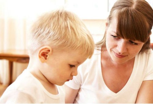 Anne ve Babaların Dikkatine Çocuklarda 2 Yaş Sendromu Nedir, Neler Yapılmalı?