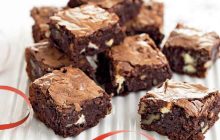 Sarıçam Usulü Tatlı Cevizli Brownie Tarifi