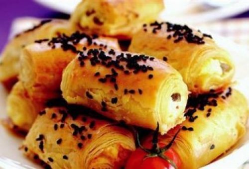 Elle Açma Börek Tarifi