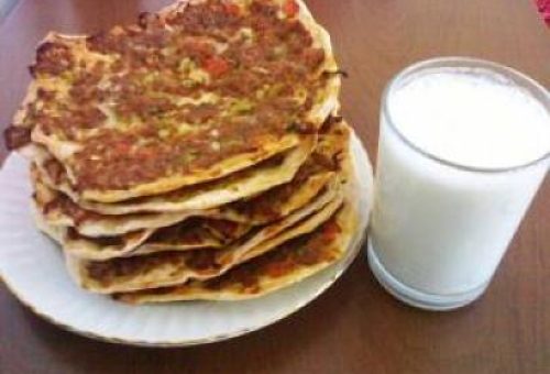 Ev Usulü Lahmacun Tarifi