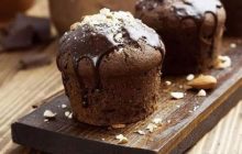Bekilli Usulü Tatlı Glazürlü Çikolatali Muffin Tarifi