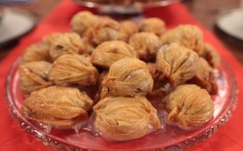 Divriği Usulü Tatlı Incirli Baklava Tarifi