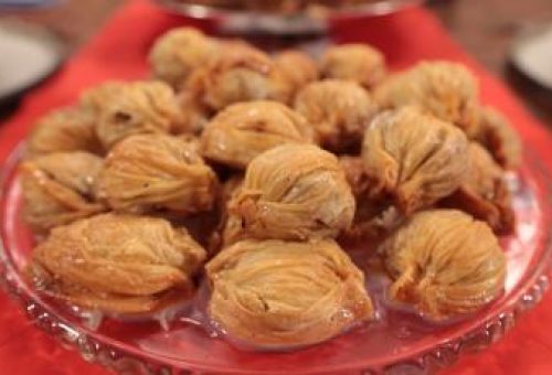 Divriği Usulü Tatlı Incirli Baklava Tarifi