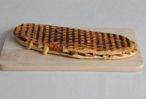 Kavurmalı Tost Tarifi