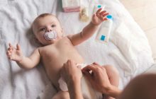 Miniklerimiz Artık Hiç Mutsuz Olmayacak Bebeklerde Hıçkırık Nasıl Geçer