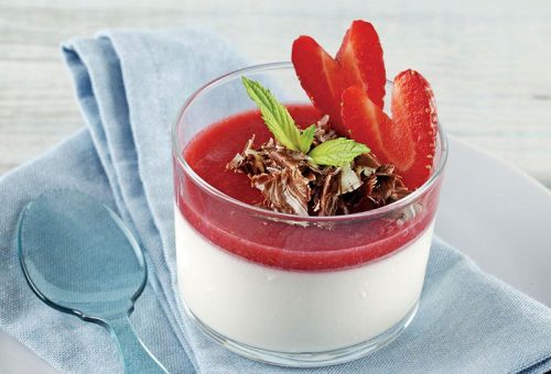 Şarkikaraağaç Usulü Tatlı Panna Cotta Tarifi