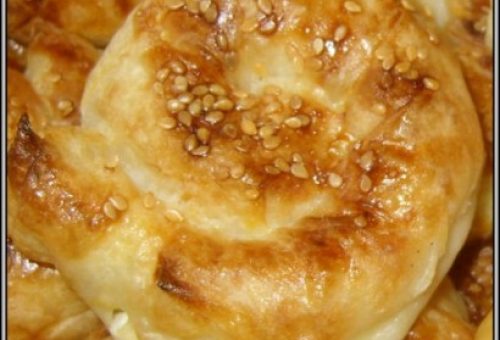 Patetesli Gül Böreği Kolay Börek Tarifi