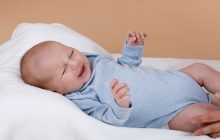 Üzülmesin Onlar Bebeklerde Gaz Sancısını Gidermenin 10 Yöntemi