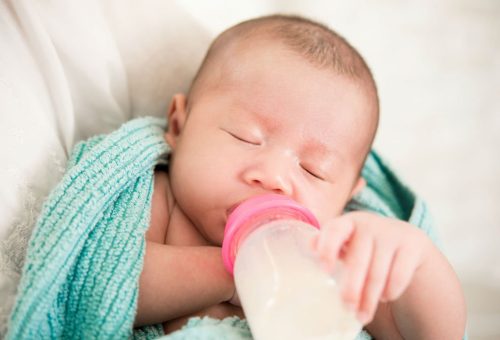 Bebeği Reflü Olan Annelere 10 Önemli Tavsiye