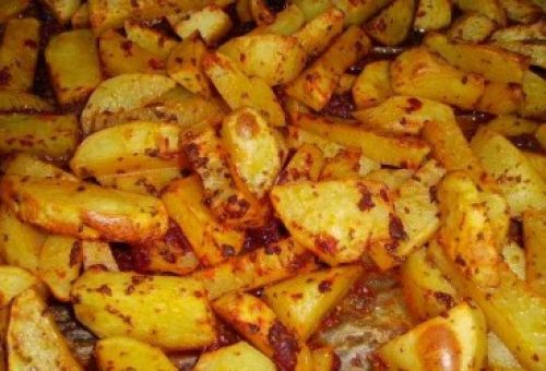 Yağdan Hafif: Fırında Baharatlı Patates Tarifi