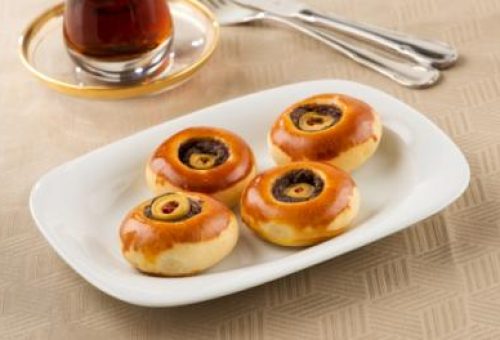 Zeytin Ezmeli Mini Pizza Tarifi