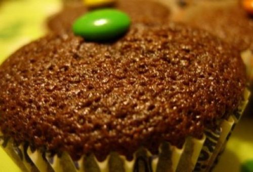 Kiğı Usulü Tatlı Çikolata Damlacikli Muffinler Tarifi