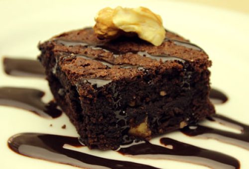 İscehisar Usulü Tatlı Çikolatali Browni Tarifi