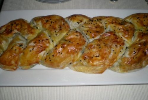 Örgülü Börek Börek Tarifi